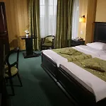 Novera Hotel