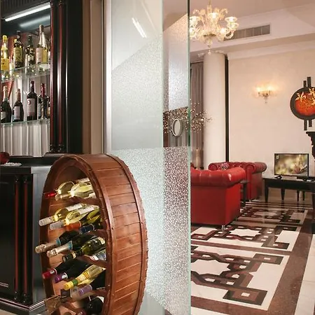 Hotel Novera 4*
