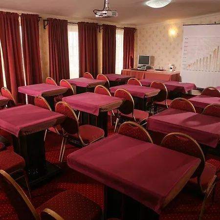 Hotel Novera 4*
