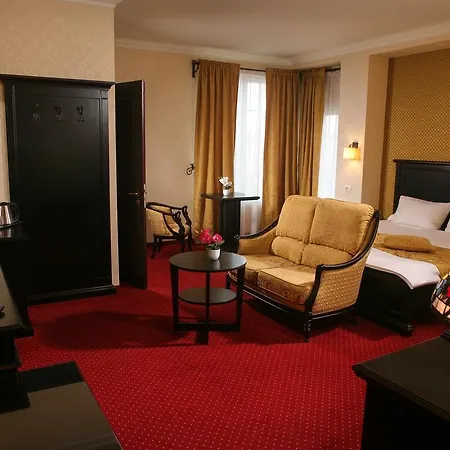 Novera Hotel