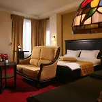 Novera 4*